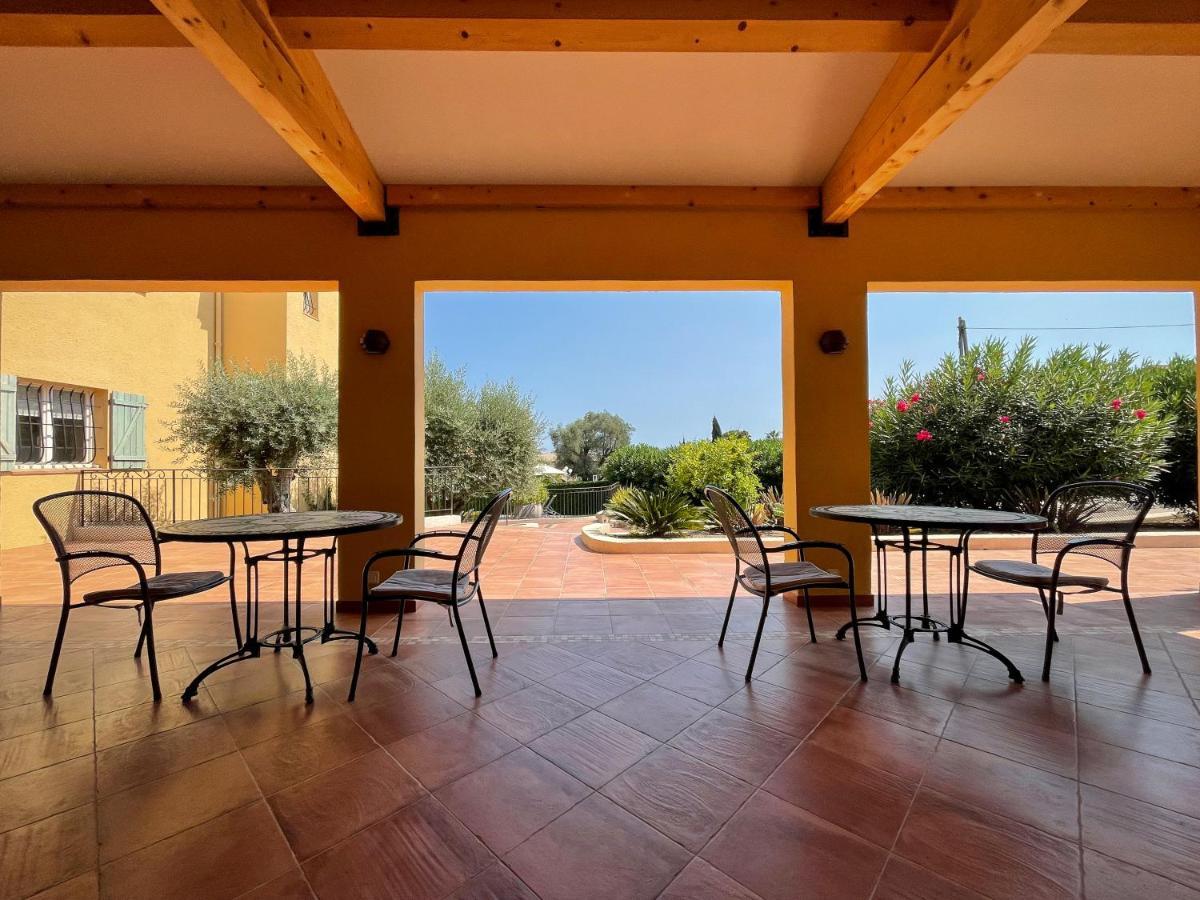 Hotel Marc-Hely La Colle-sur-Loup Exterior photo
